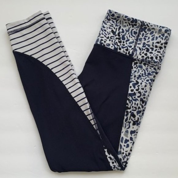 Athleta Petal Salutation 7/8 Ankle Tight leggings  - Picture 4 of 9